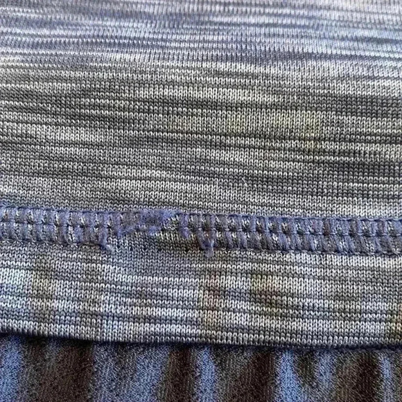 Reebok Heathered Blue, Size Medium Workout Tank Top for Women. - Picture 7 of 11